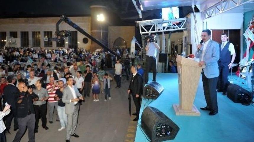 Başkan G&ouml;k&ccedil;ek İftarda İmam Hatiplilerle Bir Araya Geldi