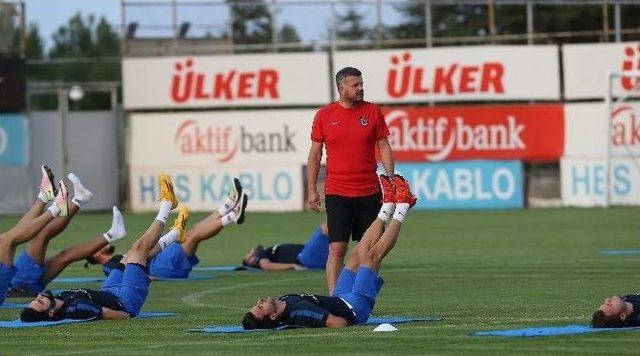 Trabzonspor, Ersun Yanal’ı Bekliyor