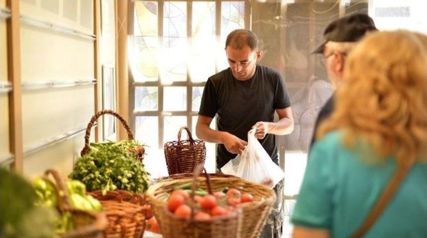 Yerel Üreticiler Hanımeli Sokak’ta Buluştu