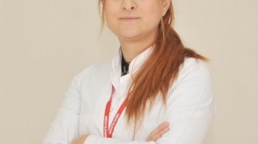 Eldeki Terlemeye Botoks &Ccedil;&ouml;z&uuml;m&uuml;