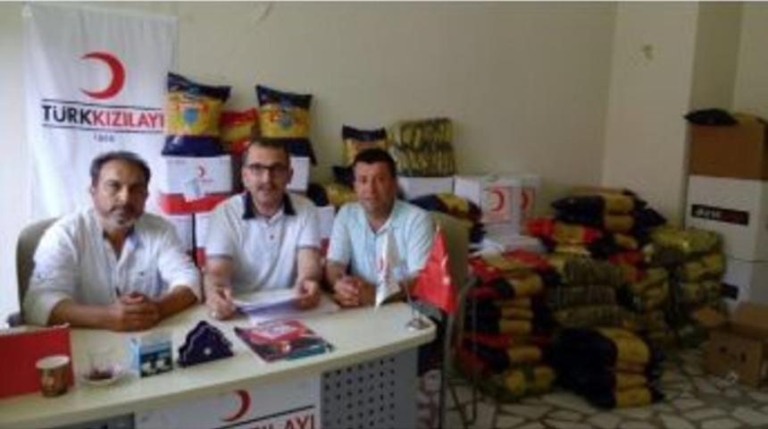 Kızılay İmamoğlu Şube&rsquo;den Fakirlere Ramazan Yardımı