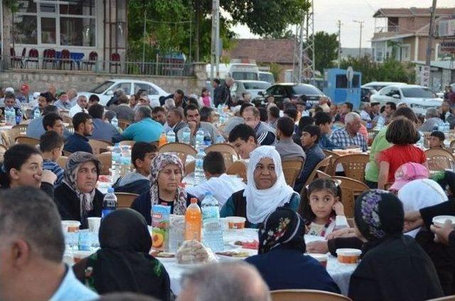 Bünyan Belediyesi Tuzhisarlıları Aynı İftar Sofrasında Buluşturdu