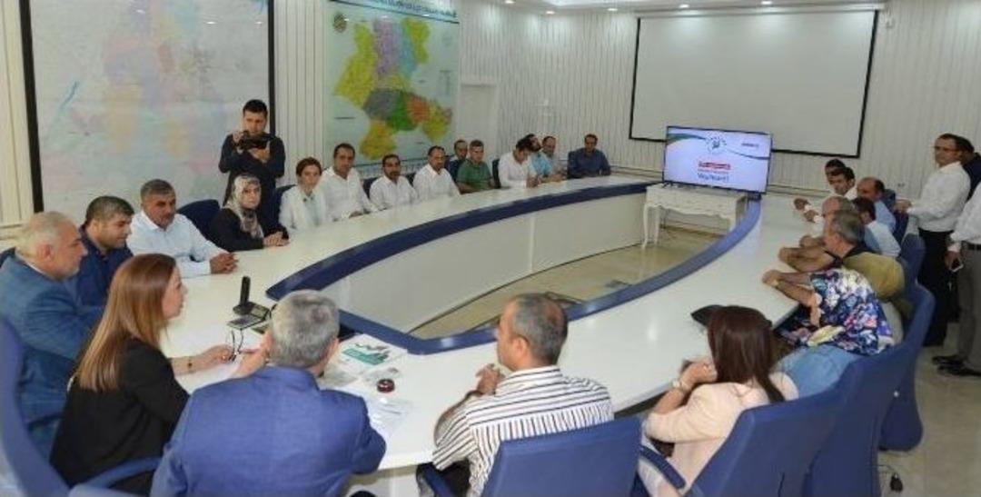 Belediye Başkanı Polat, Ak Parti Genel Başkan Yardımcısı &Ouml;znur &Ccedil;alık&rsquo;a Sunum Yaptı