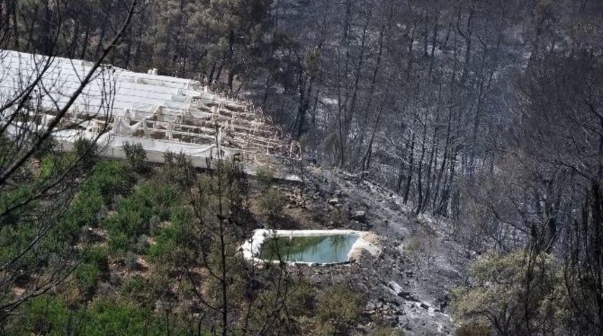 Kumluca&rsquo;daki Orman Yangını Kontrol Altına Alındı