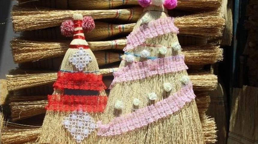 (&ouml;zel Haber) Eskilerin Vazge&ccedil;ilmez Temizlik Aracı S&uuml;p&uuml;rge Yok Oluyor