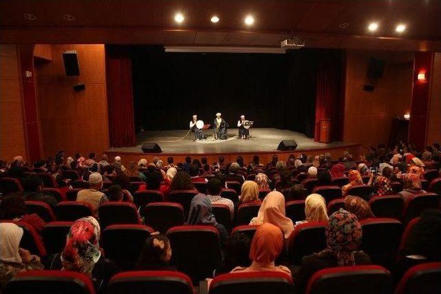 Kerk&uuml;k İlahi Grubu Ahlat&rsquo;ta Konser Verdi 3