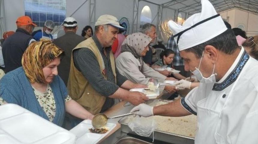 Odunpazarı&rsquo;ndan İftar Sonrası Sağlık Hizmeti