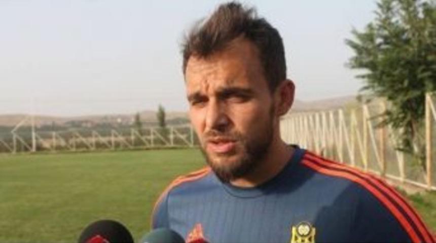 İskender Alın&rsquo;da Yuvada Kaldı