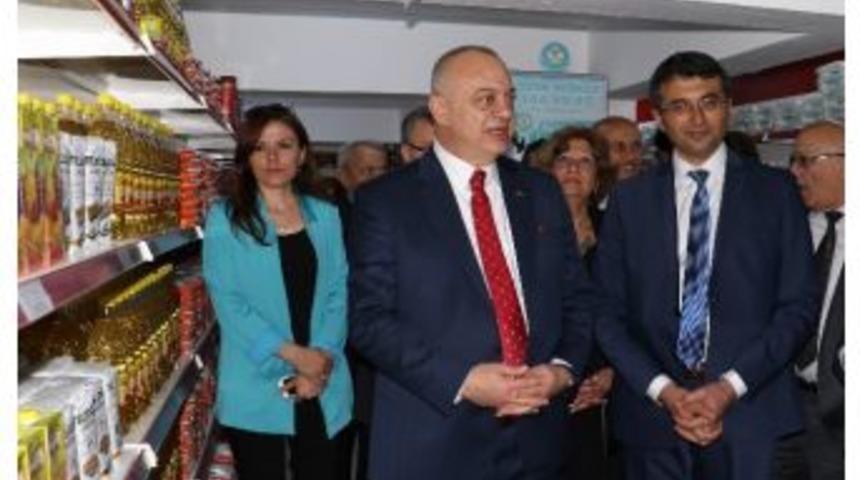 Gıda Bankası Sarıgöl’de 231 Vatandaşa Hizmet Veriyor