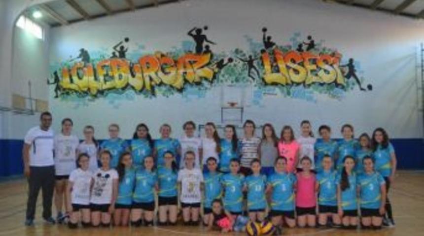 L&uuml;leburgaz Akademi, Voleybol &Ccedil;alışmalarına Devam Ediyor
