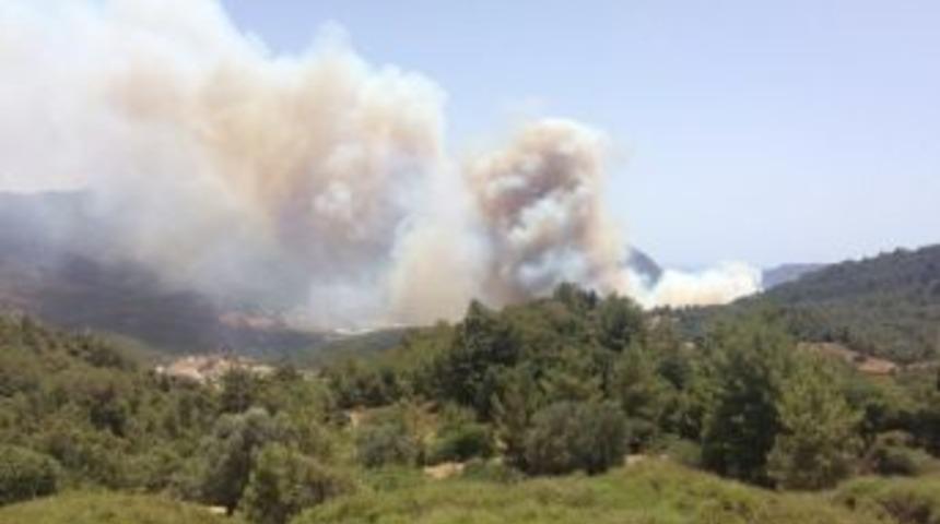 Yangın Kumluca&rsquo;dan Sonra Turizm Noktası Adrasan&rsquo;a Yayıldı