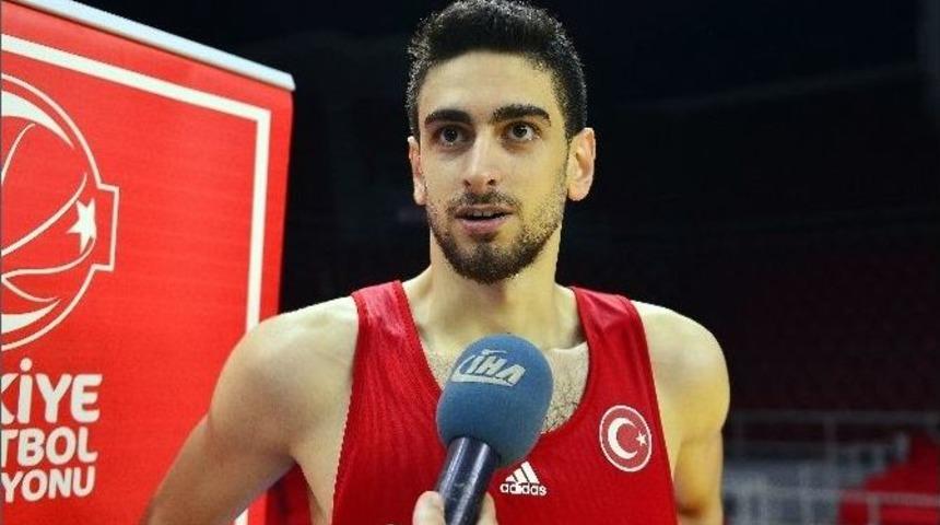 (&ouml;zel Haber) Furkan Korkmaz: "draftta İlk 19&rsquo;da Se&ccedil;ilmeyi Bekliyordum"