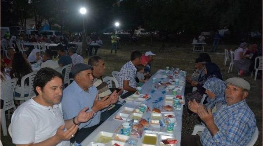 Seyitgazi&rsquo;de İftar Programları Devam Ediyor