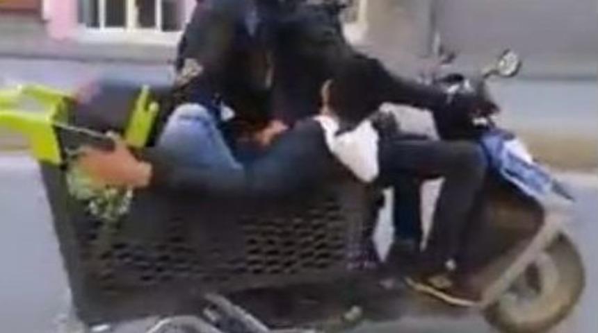 Eskişehir&rsquo;de Gen&ccedil;lerin Motorla Tehlikeli Oyunu