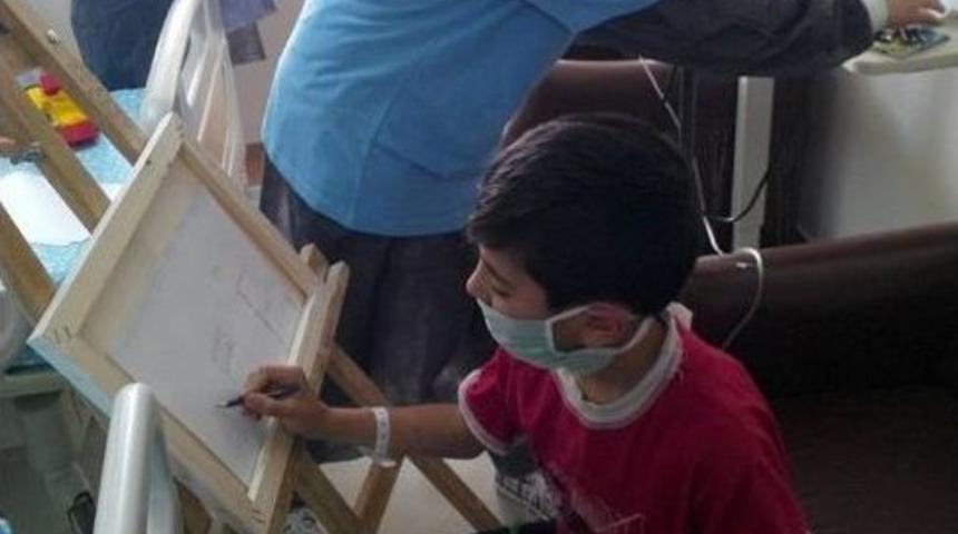 &Ouml;ğrencilerden Duygulandıran Ziyaret