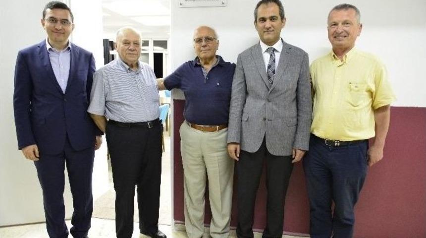 &Ccedil;alışma Salonuna Hikmet Odabaş&rsquo;ın İsmi Verildi