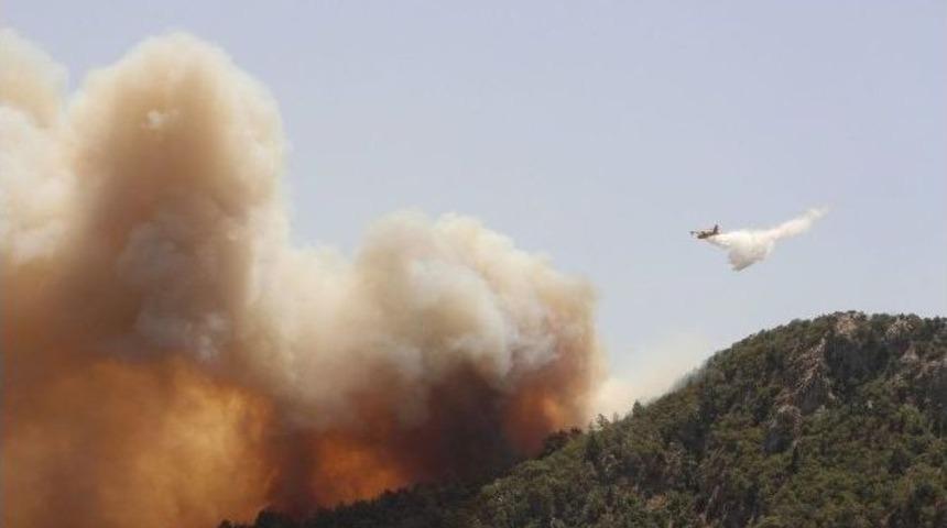 Kumluca&rsquo;daki Yangın Tekrar Başladı