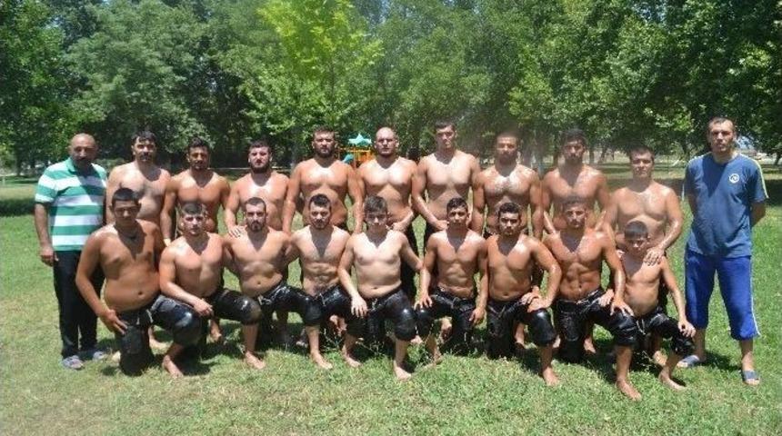 G&uuml;reş&ccedil;iler Kırkpınar&rsquo;a Hazırlanıyor