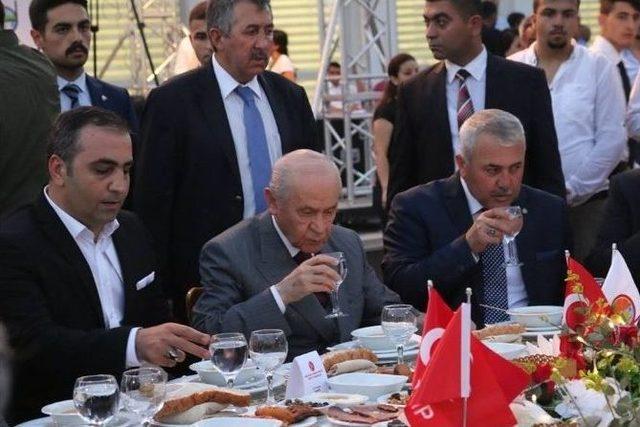 Mhp Lideri Bahçeli Dörtyol’da İftar Programına Katıldı