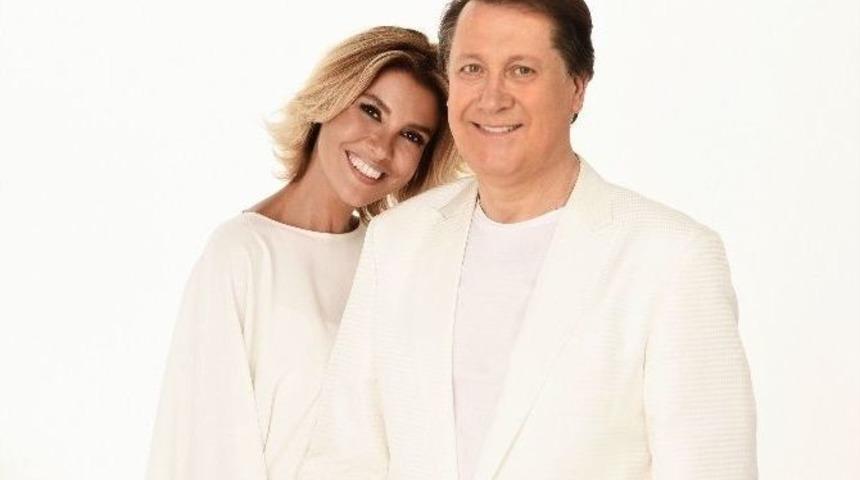 Ahmet &Ouml;zhan Ve G&uuml;lben Ergen&rsquo;den D&uuml;et