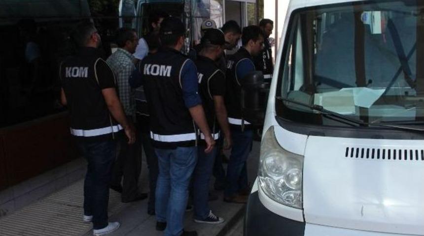 Elazığ Merkezli Fet&ouml;/pdy Operasyonunda 19 Ş&uuml;pheli Adliyeye Sevk Edildi