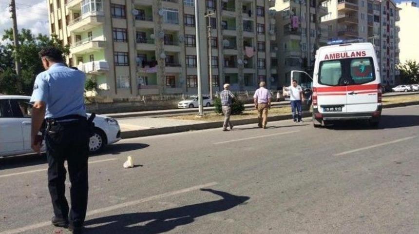 Otomobil Yayaya &Ccedil;arptı