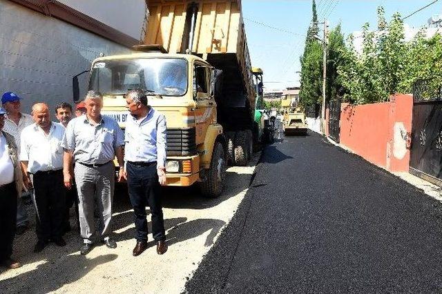 Başkan Karalar’dan Akkapı Mahallesi’nde Asfalt Denetimi