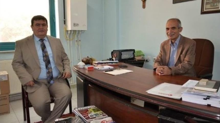 Vali Arslantaş İadeyi Ziyaretlerde Bulundu