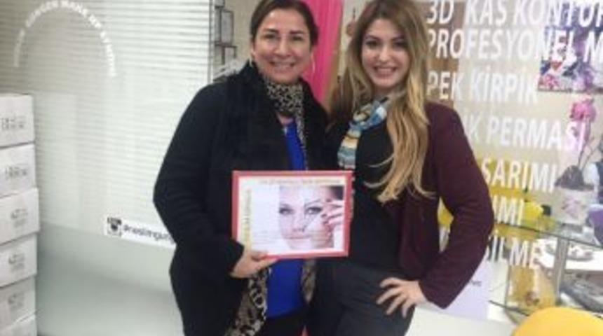 Kalıcı Makyaj Kozmetiklerine Dikkat