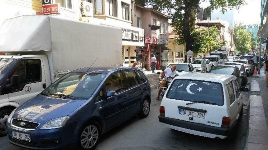 Edremit&rsquo;te Her &Uuml;&ccedil; Kişiye Bir Tescilli Ara&ccedil; D&uuml;ş&uuml;yor