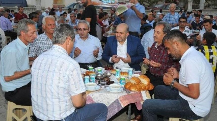 Akşehir Karabulut Mahallesi’nde İftar Coşkusu
