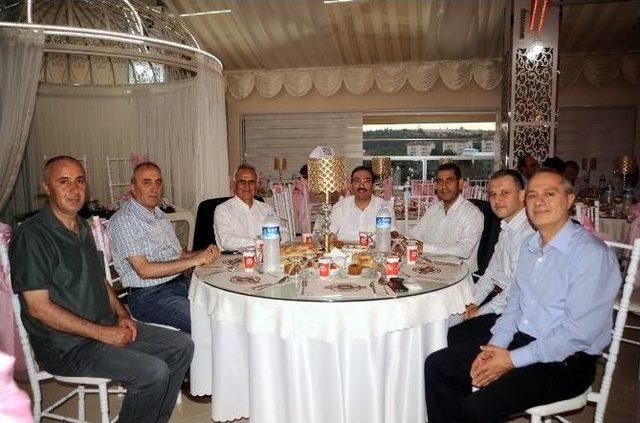 Bilecik İl Müftülüğü Ve Diyanet Vakfı Bilecik Şubesinden İftar 2