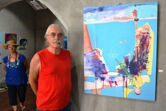 Ressam M. Fahri Sever’in Resim Sergisi Cunda Adası’nda Açıldı