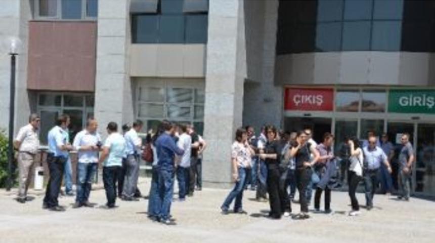 Ethem Sarıs&uuml;l&uuml;k Davasına Devam Edildi