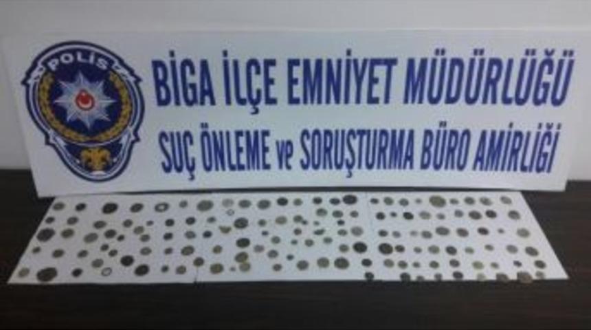 Biga&rsquo;da 138 Adet Tarihi Para Ele Ge&ccedil;irildi
