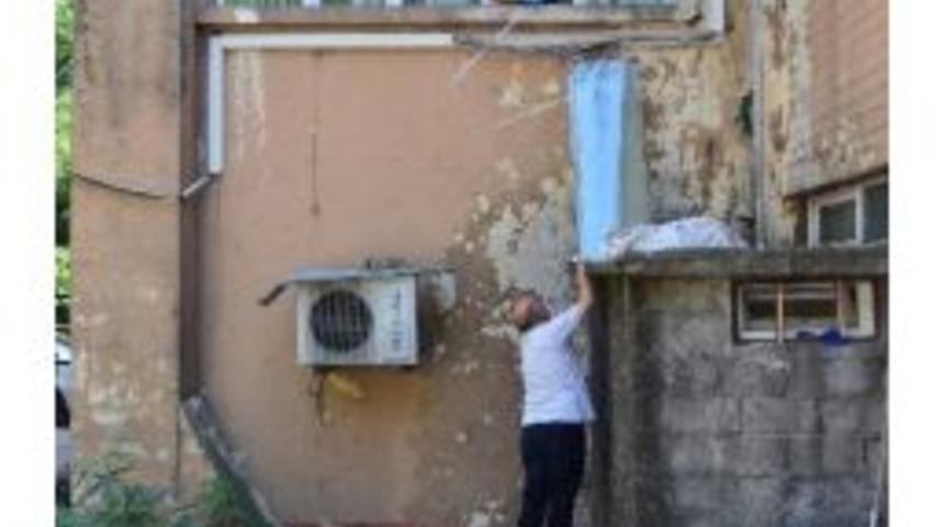 Hırsızlar İş&ccedil;ilerin Bayram Har&ccedil;lığını &Ccedil;aldı