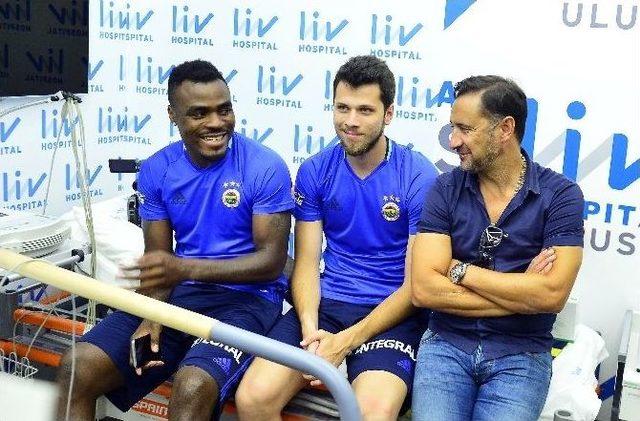 Fenerbahçeli Futbolcular Sağlık Kontrolünden Geçti