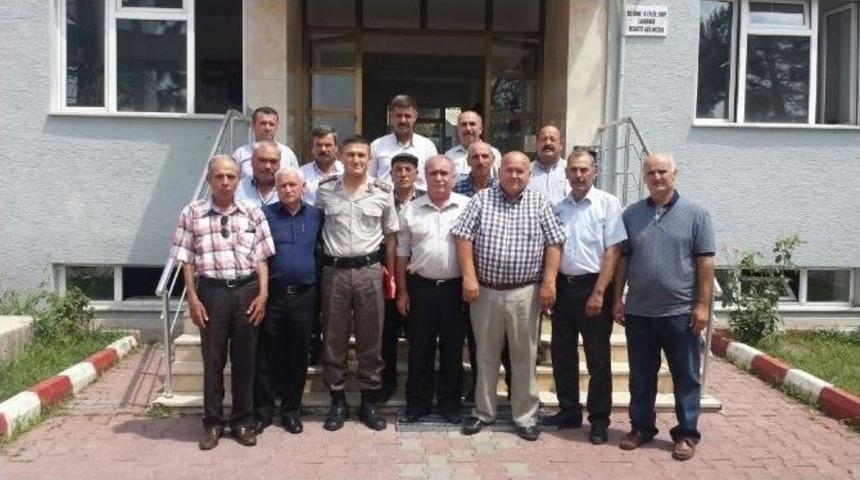 Bilecik Muhtarlar Derneğinden Y&uuml;zbaşı Sarıtarla&rsquo;ya Veda Ziyareti