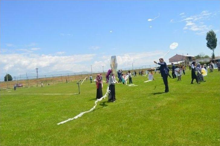 Aziziye’de Uçurtma Şenliği Düzenlendi G3