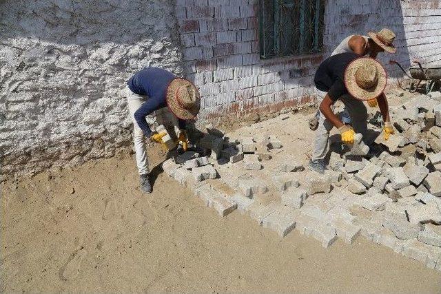 Turgutlu Belediyesi’nden Parke Taşı Hamlesi