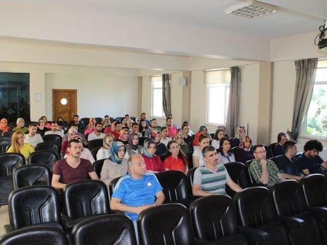 Aday Öğretmenlerin Hizmet İçi Eğitim Programı Başladı