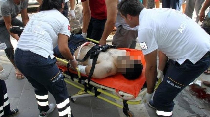 Didim&rsquo;de Enişte Kayın Birader Kavgasında Kan Aktı; 1 Yaralı