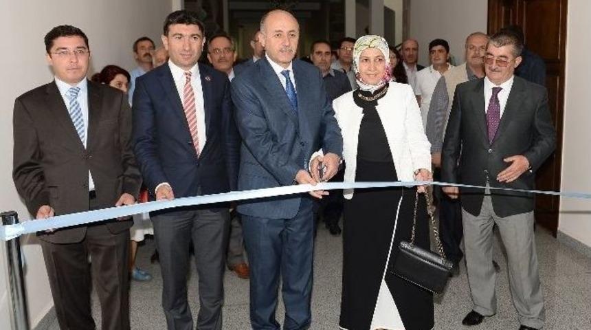 Kongre Binası İki Farklı El Sanatları Sergisine Ev Sahipliği Yapıyor