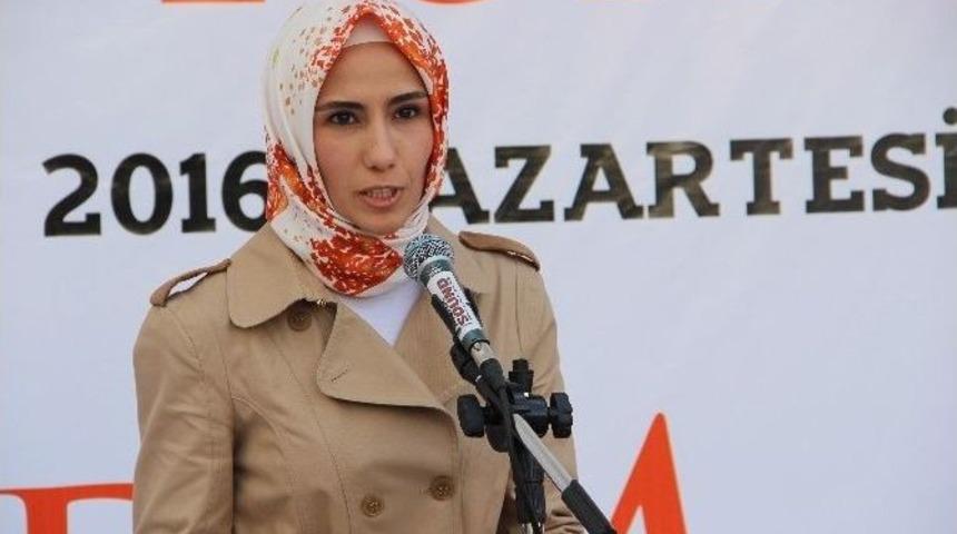 S&uuml;meyye Erdoğan Bayraktar: "k&uuml;rtler Ve T&uuml;rkler Aynı G&ouml;vdenin Dallarıdır"