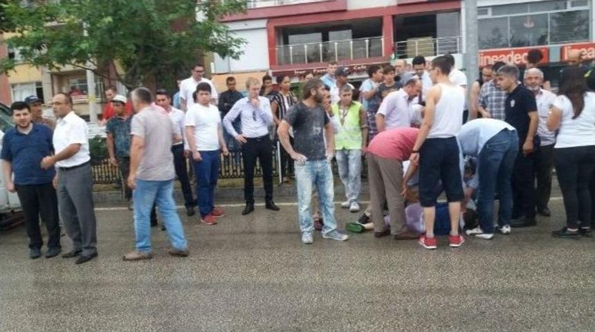 Kamyonetin &Ccedil;arptığı Bisikletli Kız Yaralandı