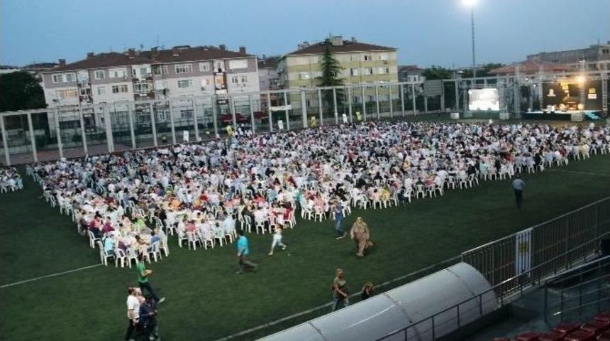 5 Bin Taksici Fatih&rsquo;teki İftarda Bir Araya Geldi