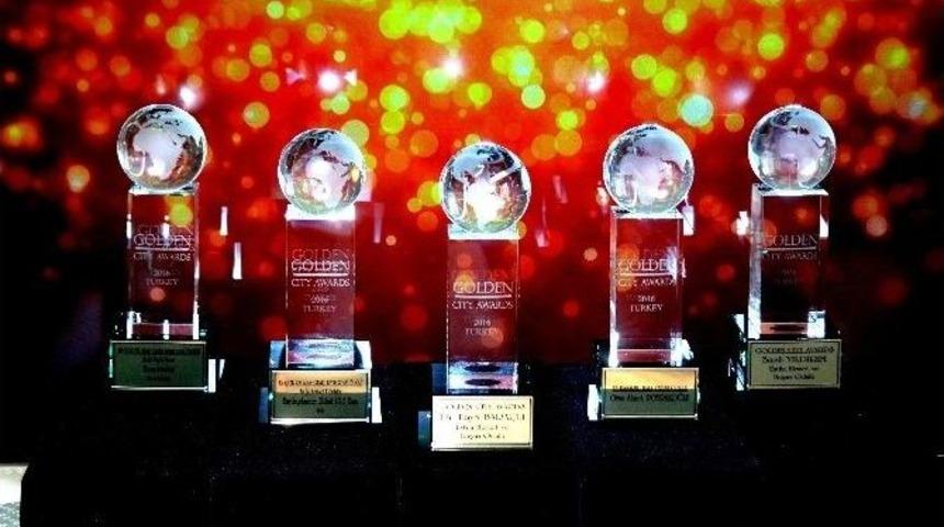Golden City Awards ‘tan ’büyük Şehircilik’ Zirvesi