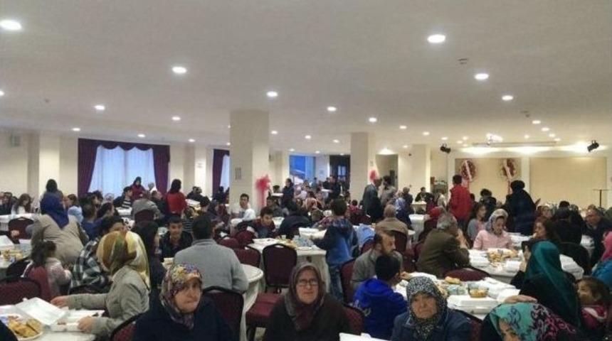 Pazaryeri İmam Hatip Ortaokulu&rsquo;nda İftar Programı