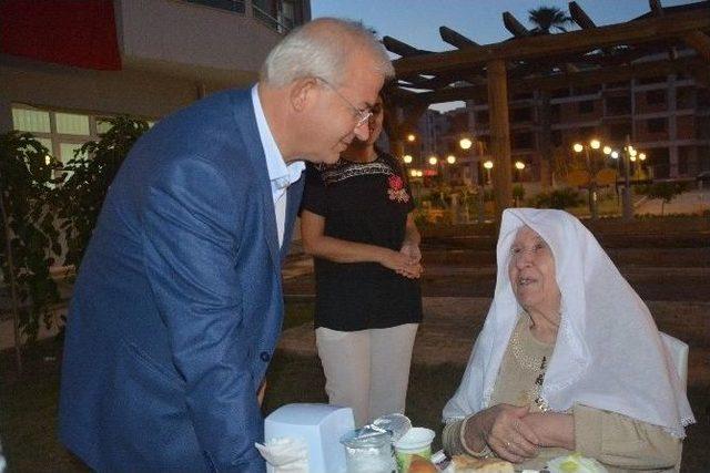 Başkan Görmez’e Huzurevi Teşekkürü