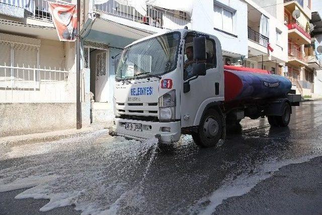 Buca’da Çöpler Poşete